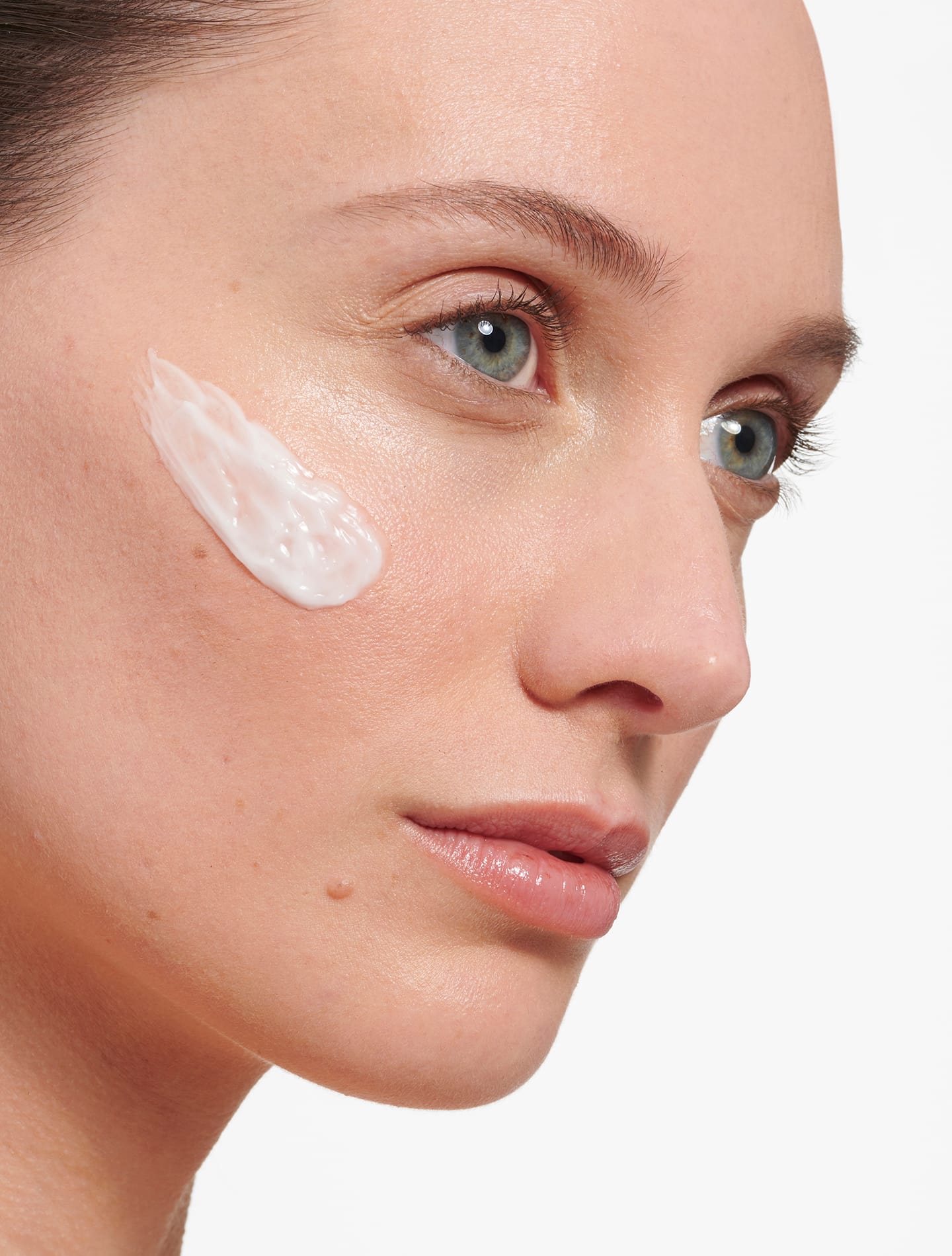 Uneven Skin Tone: A Wholistic Guide to Treating This Skin Concern